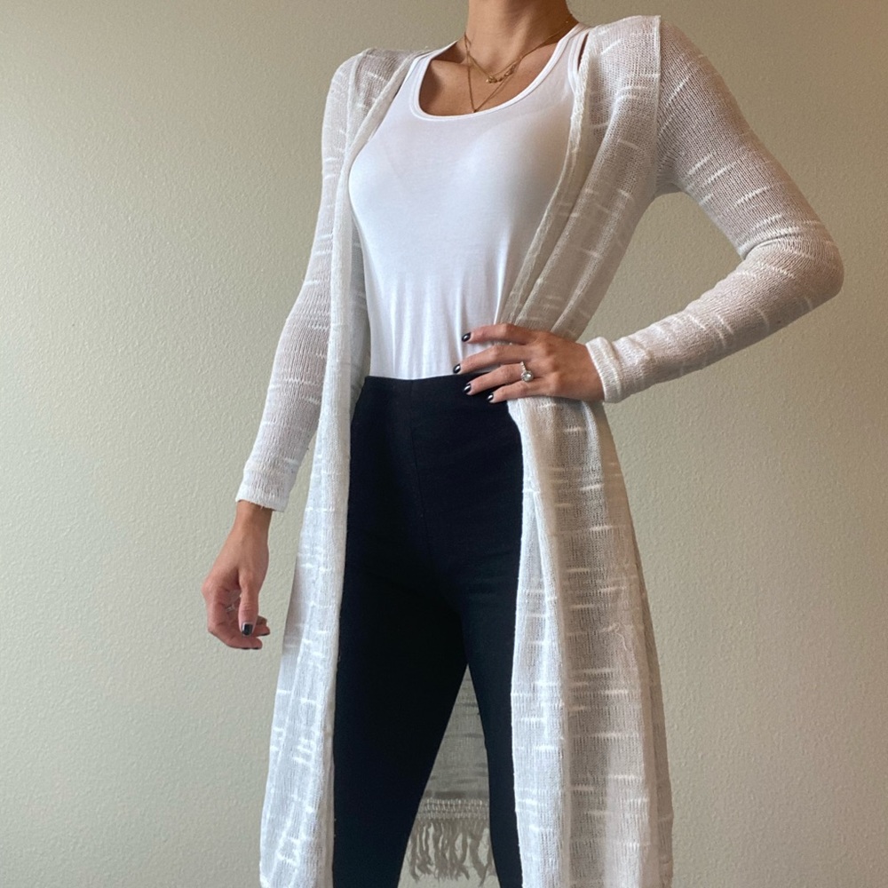 ✨NEUTRAL CREAM CARDI✨
